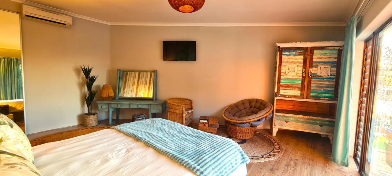 African Vibes Camps Bay Bed and Breakfast Kaapstad Buitenkant foto